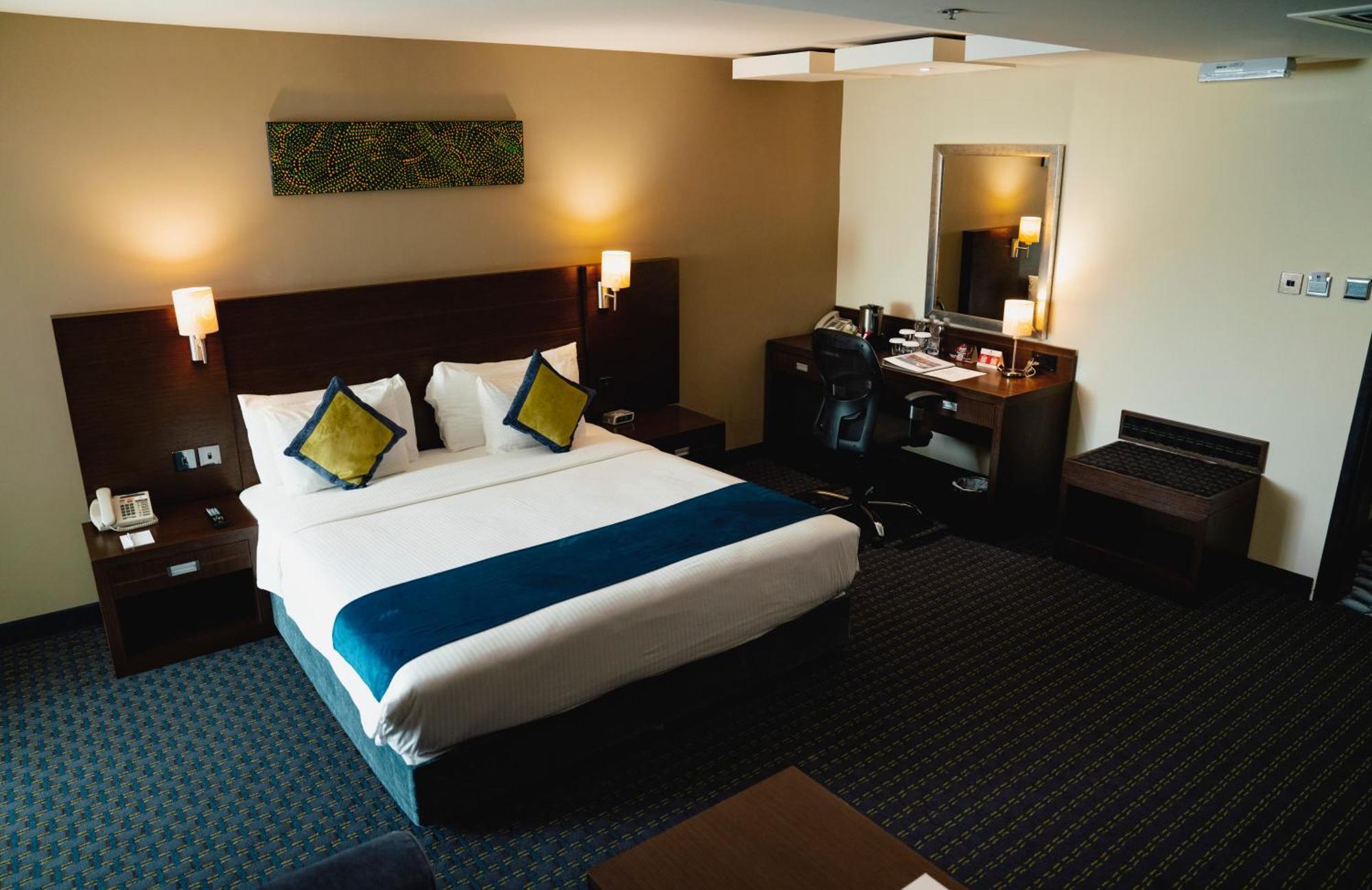 Best Western Premier Маскат Екстериор снимка
